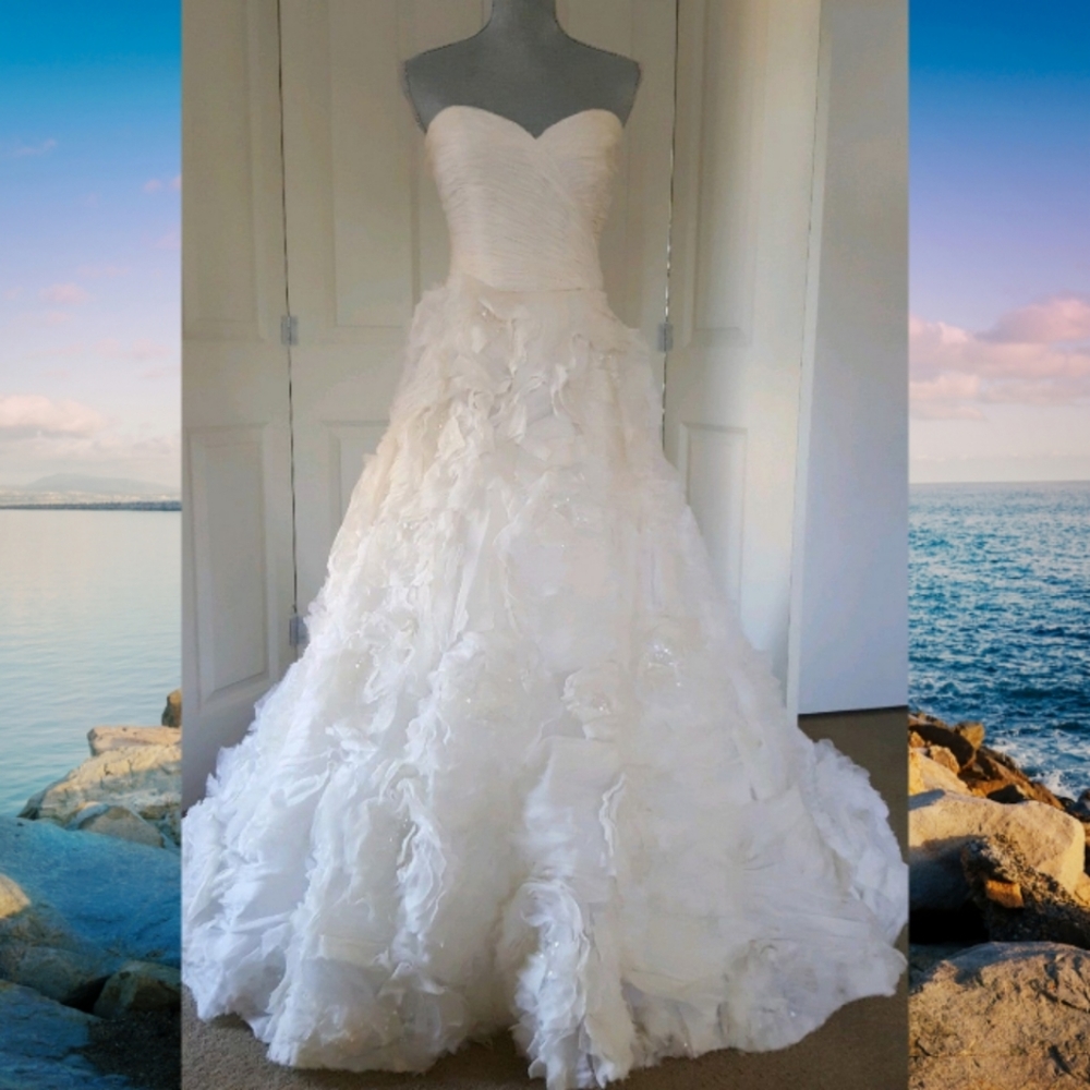 $16,000 OSCAR DE LA RENTA SILK FLOWER BEAD WEDDING DRESS IVORY 8